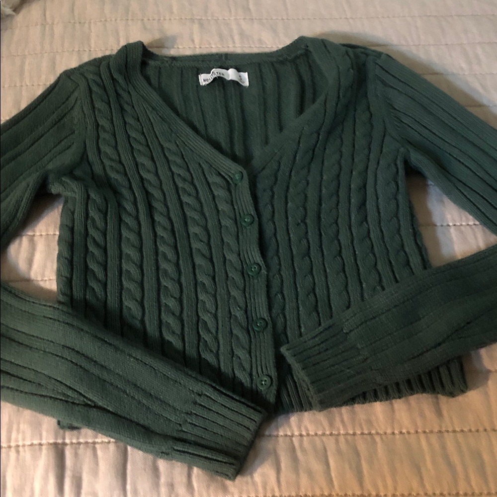 Hollister crop Cable Knit V-Neck Cardigan Sweater - Forest Green